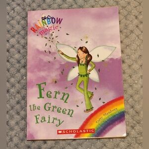 RAINBOW MAGIC - Fern The Green Fairy Kids Book